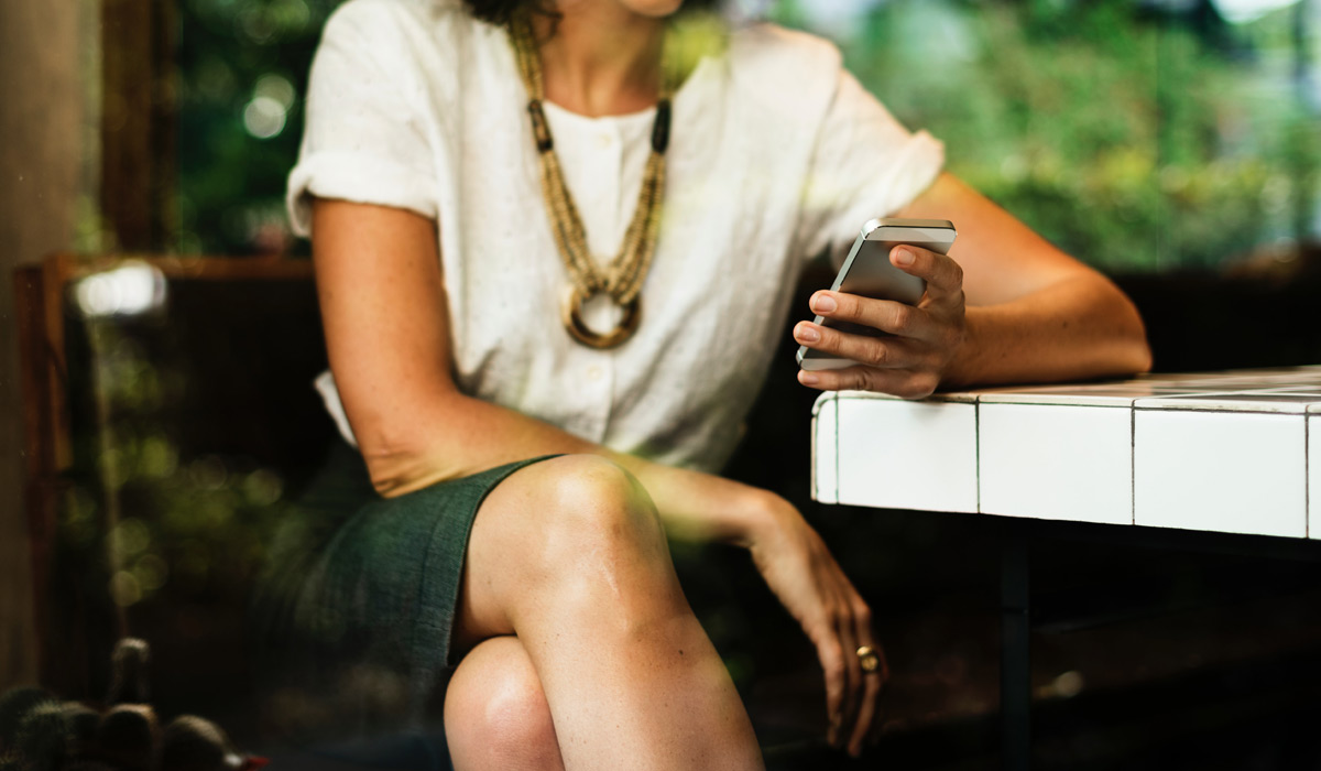 woman with cell phone
